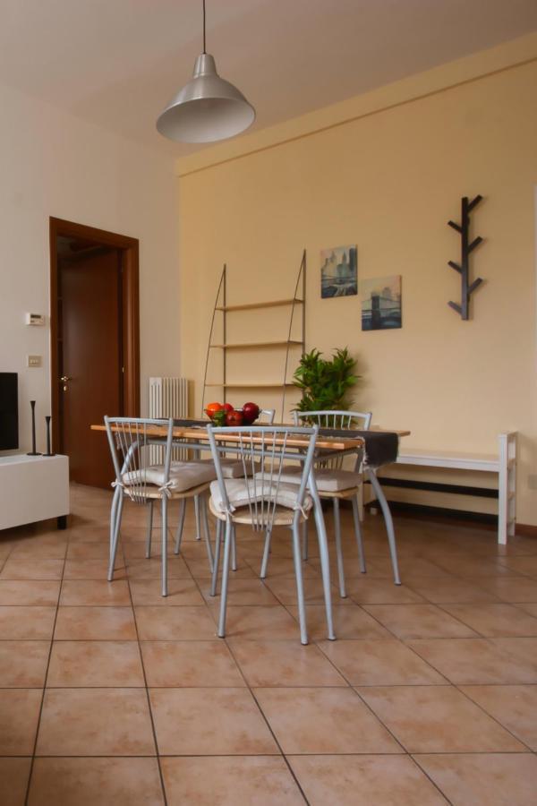 פארמה Shakira Apartments מראה חיצוני תמונה
